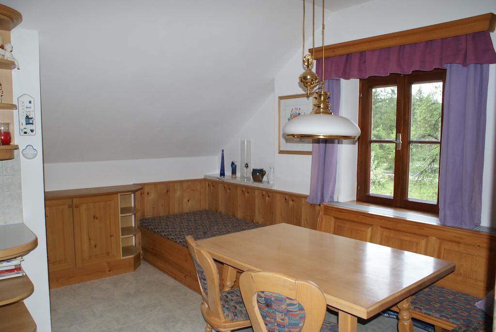 Ferienwohnung Bluntaumuehle 골링안데살자흐 객실 사진